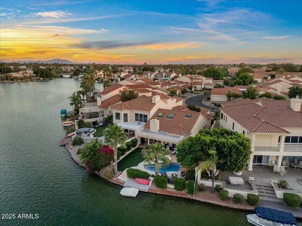 1700 E LAKESIDE Drive #12, Gilbert, AZ 85234