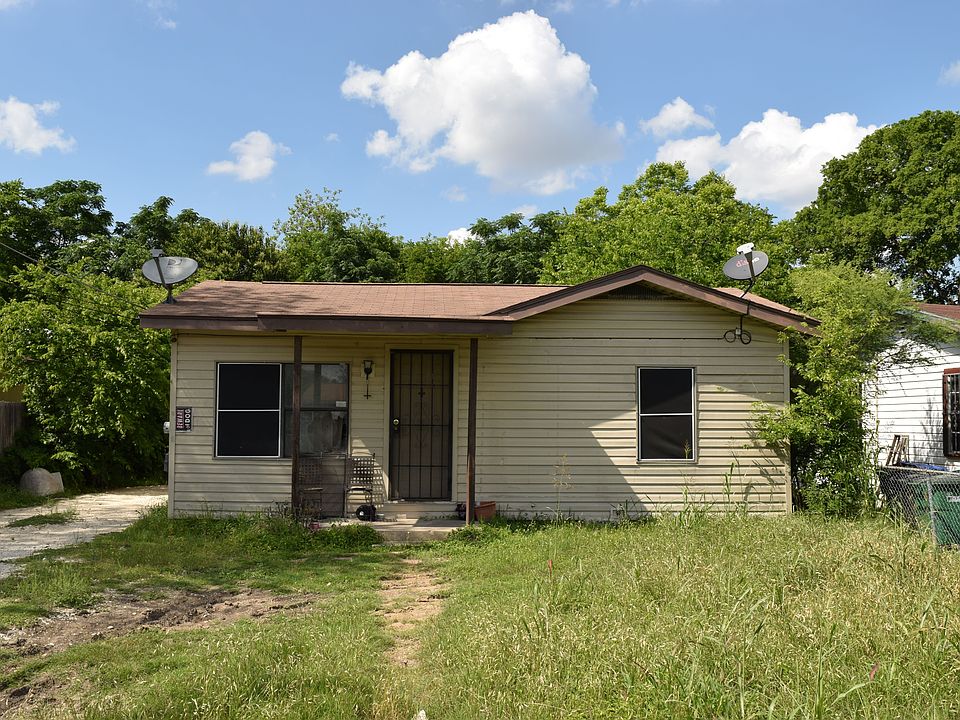 1st image of 1015 W Hutchins Pl