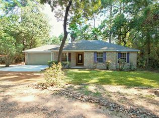 298 Greenbriar Dr, Magnolia, TX 77355