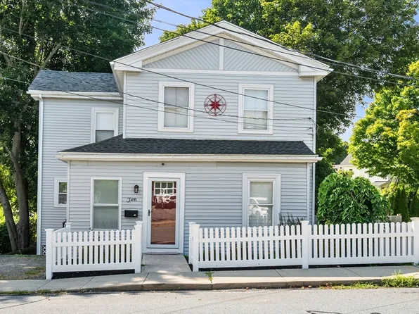 10 Lafayette Rd, Ipswich, MA 01938