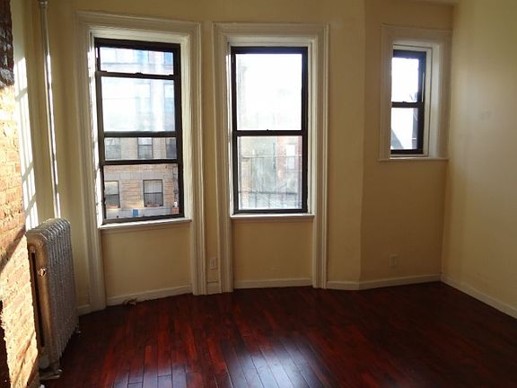 2nd image of 647 Prospect Pl APT 09