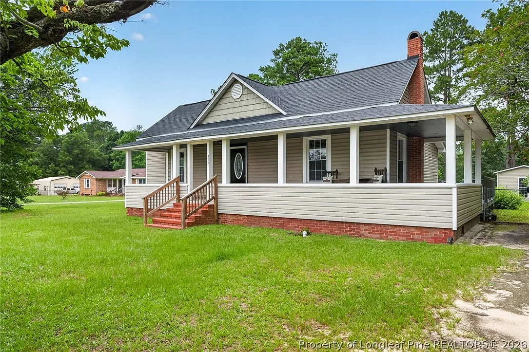3 bed, 2.0 bath, 1844 sqft, $1,900 — Photo 4