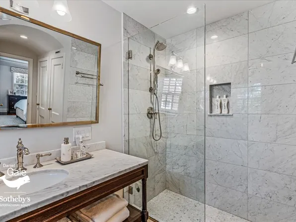 165 Slocum Crescent image 29 of 59