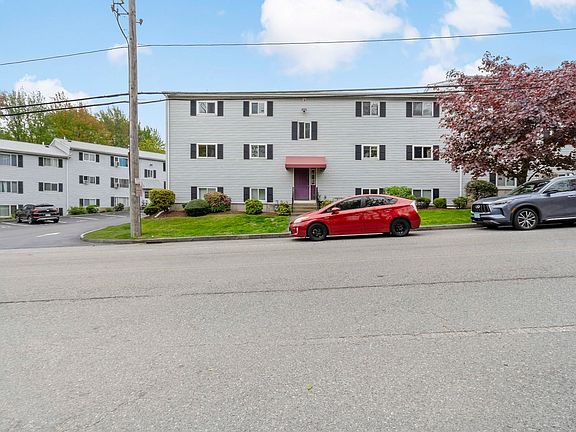 2nd image of 5455 N Main St APT 4D