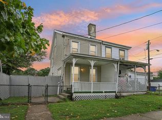 518 Broad St, Florence, NJ 08518