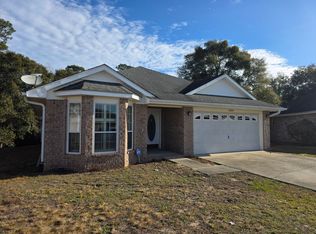 6204 Pomeral Smt, Milton, FL 32570