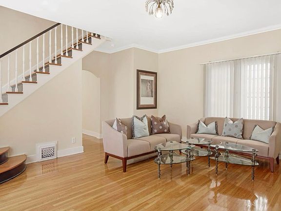 4th image of 5009 Franklin Ave #5009