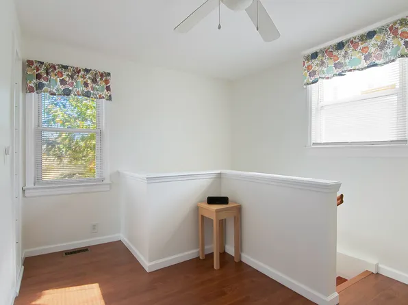 102 Beech Street image 8 of 13