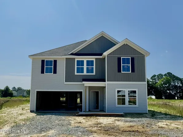 512 Bellefonte Court, Richlands, NC 28574