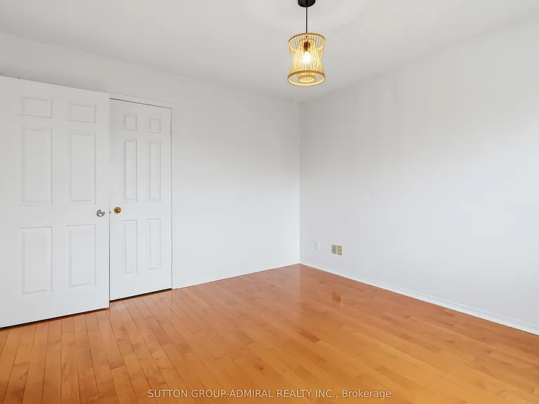 21 Kersey Cres — Photo 27