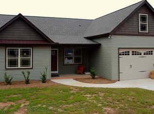 3893A Berry Mill Rd, Greer, SC 29651