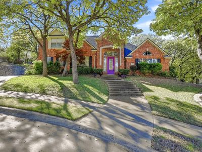 812 Lake View Ct E, Crowley, TX, 76036
