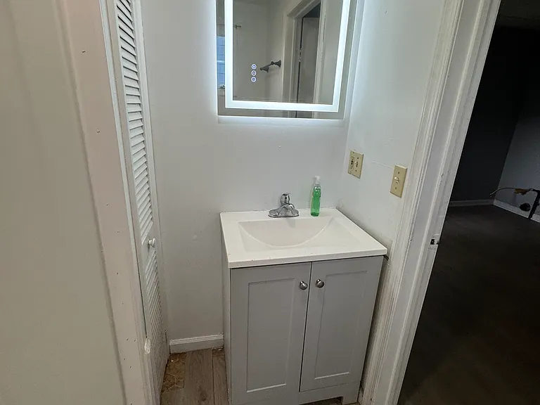 233 Reese St #233 — Photo 14