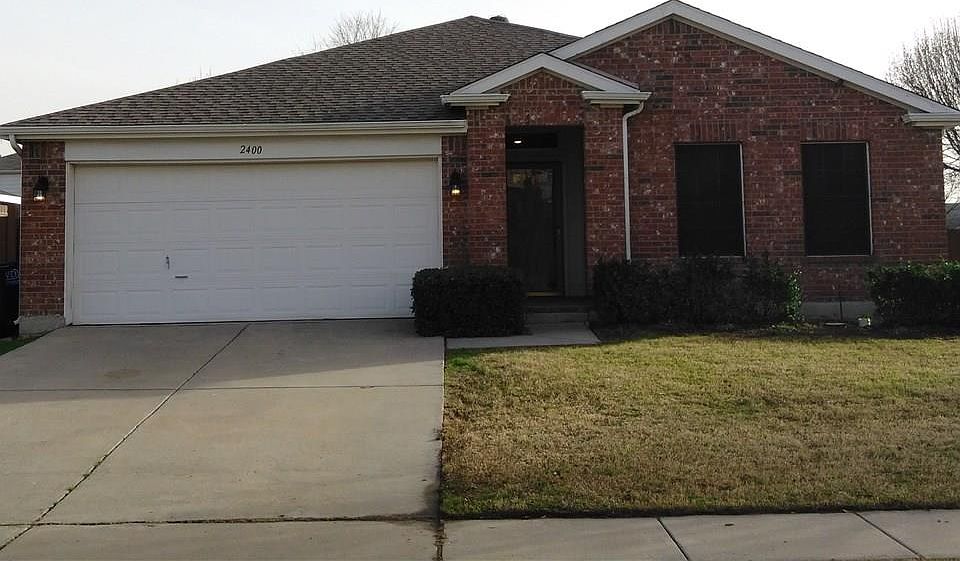 1st image of 2400 Breanna Way