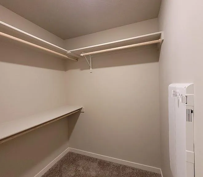 628 N 44th St #4 — Photo 8