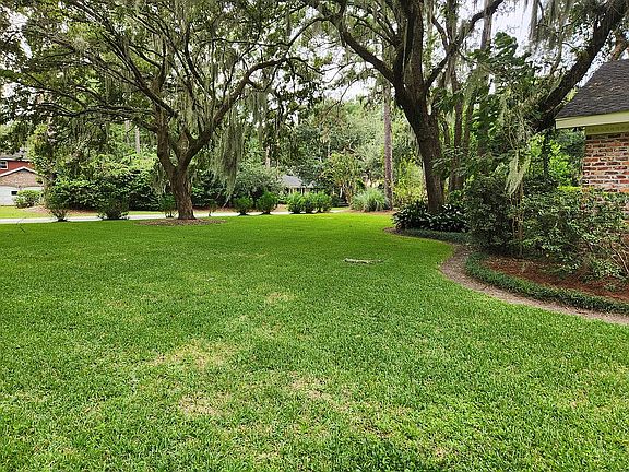 2nd image of 314 Coinbow Dr