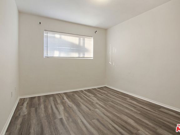 5th image of 3365 Santa Fe Ave APT 85