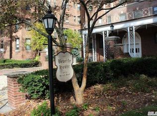 8451 Beverly Rd APT 1R, Jamaica, NY 11415