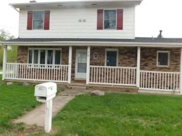 101 Walker St, Polk City, IA 50226