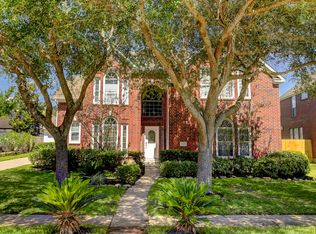 4611 Misty Hollow Dr, Missouri City, TX 77459