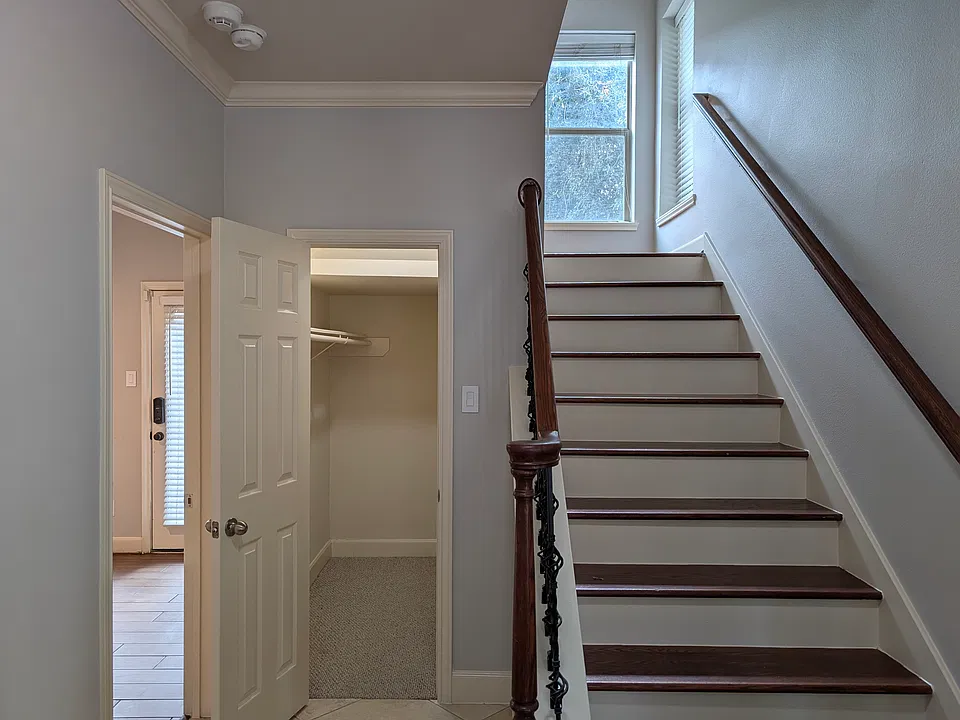 First floor entryway