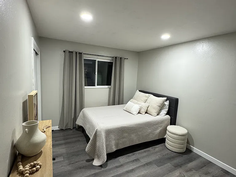 1136 Galaxy Dr — Photo 13