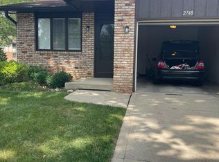 2748 Blossom Ave, Columbus, OH 43231