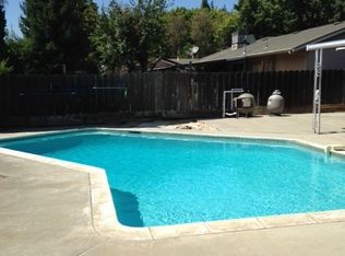 1712 Applegate Dr, Modesto, CA 95350