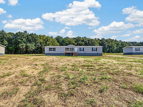 3rd image of 245 Home Farm Rd