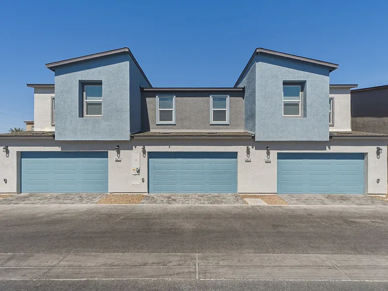 9673 Horseshoe Canyon St — Photo 26