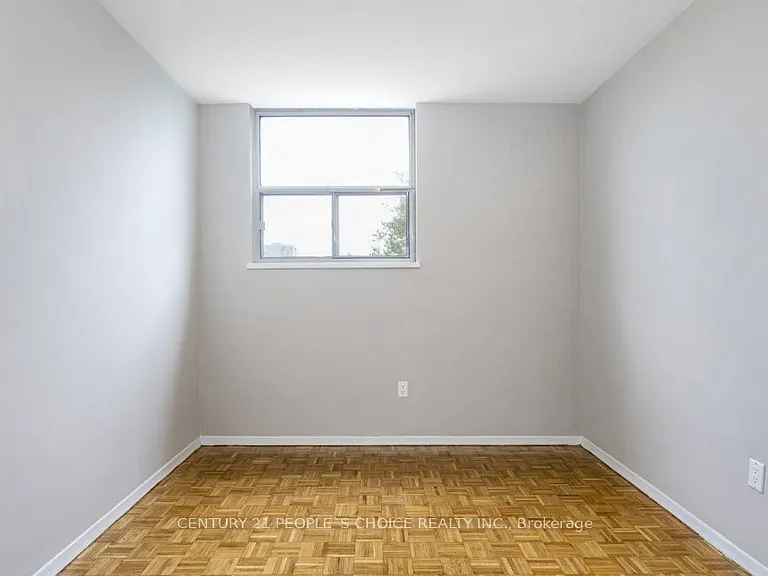 2250 Kennedy Rd #702 — Photo 12