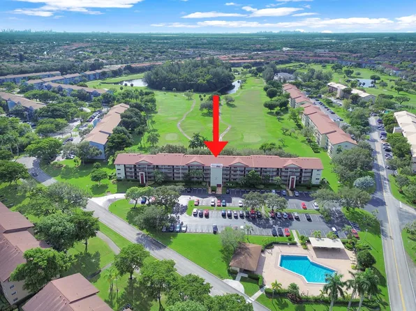 12800 SW 7th Court #412G, Pembroke Pines, FL 33027