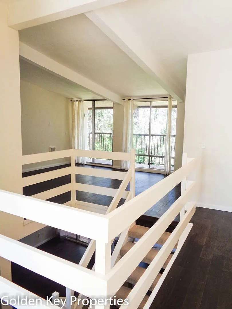 Stunning condo in the Arroyo Villas Community! — Photo 4