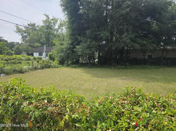 449 Clay St Lot 26 & 27, Wilmington, NC 28405
