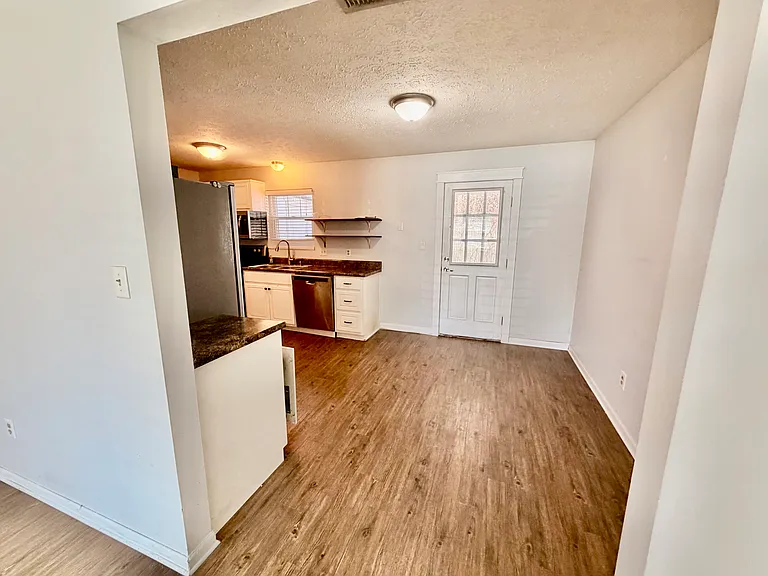 21104 S Lakeview Dr #2 — Photo 5