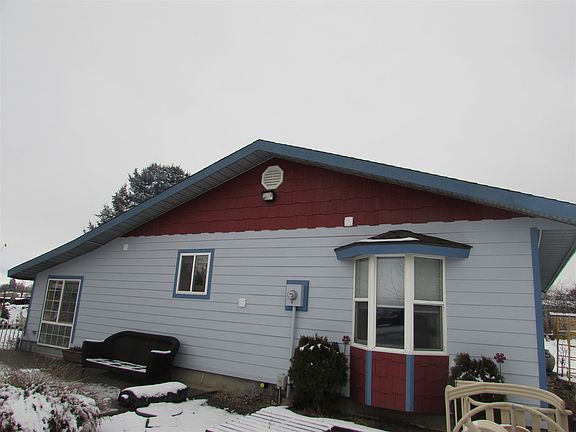 4th image of 23213 E Trent Ave