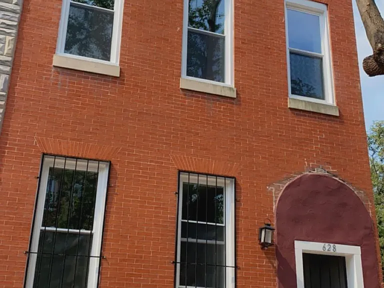 628 N Carrollton Ave — Photo 3
