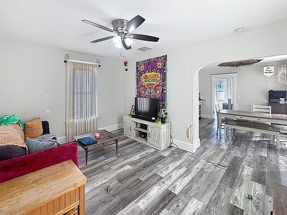 5th image of 1519 42nd St