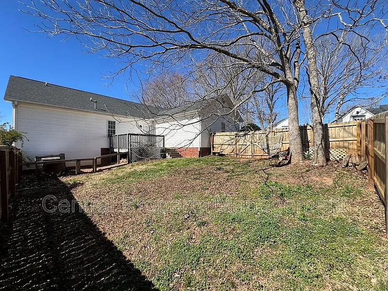 1014 Old Mill Rd — Photo 27