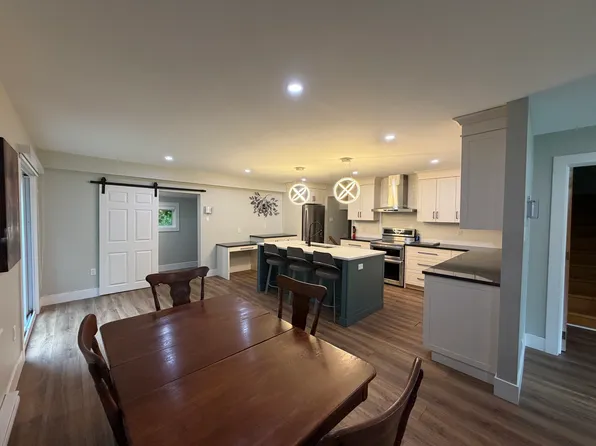 110 Oxford Street Fredericton, 110 Oxford St, Fredericton, NB E3B 2W3