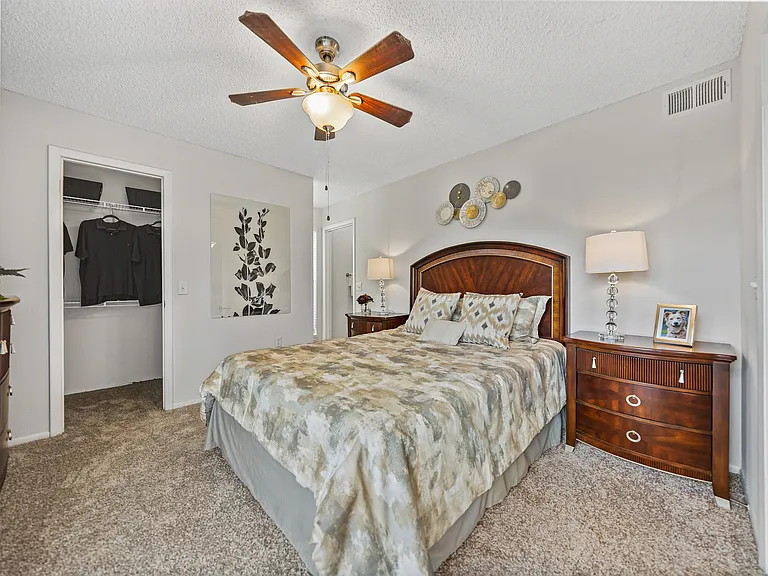 The Park at Portofino Apartments — Photo 16