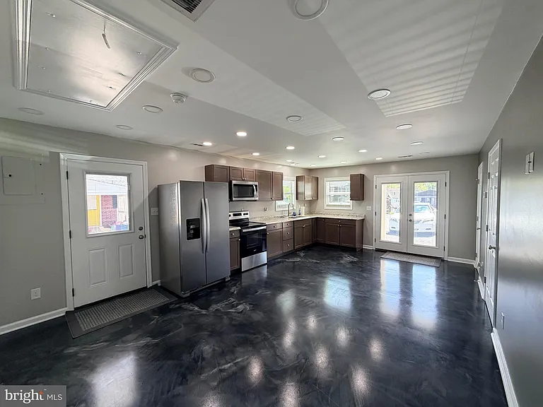 316 Monticello Ave #A — Photo 15