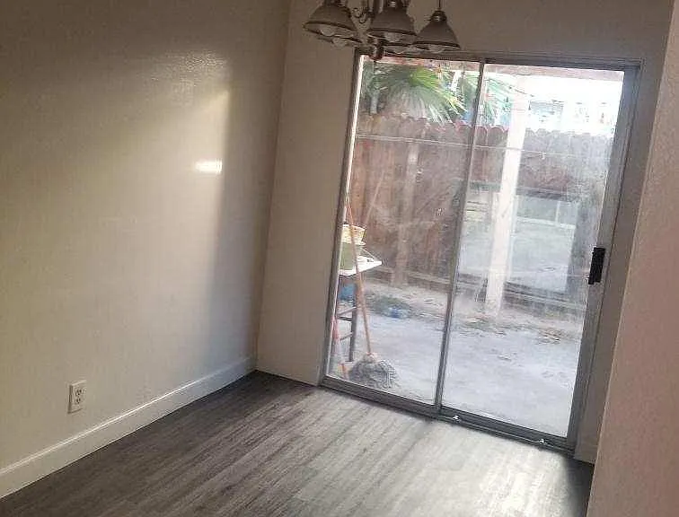 W Del Monte Dr — Photo 6