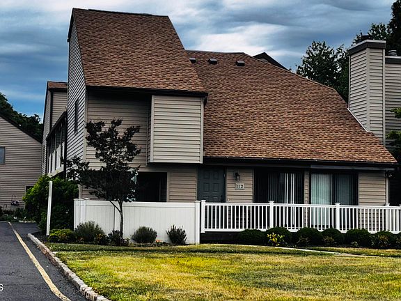 3rd image of 109 Cotswold Circle #2