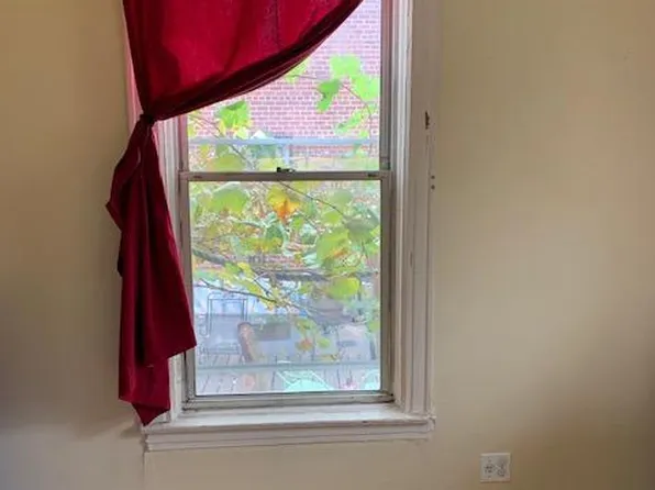 (undisclosed Address), Brooklyn, NY 11207