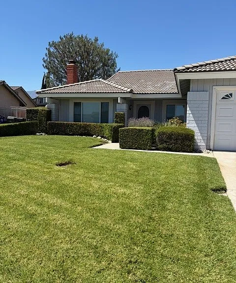 591 E Merrimac Ct — Photo 1