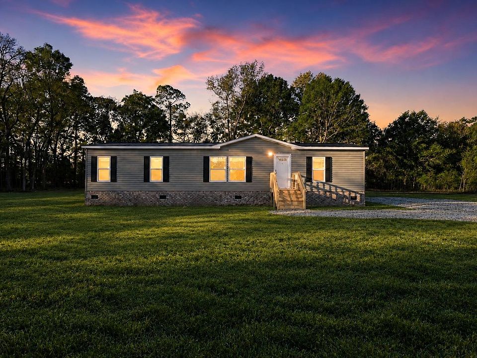 1st image of 2322 Doe Rd