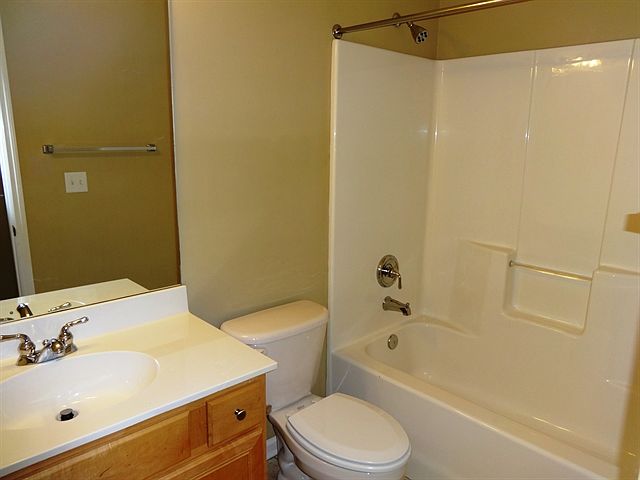 2nd image of 1604 Jorrington St #000