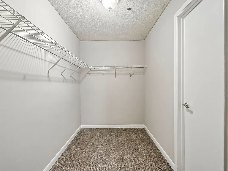 Flats at Riverview — Photo 7