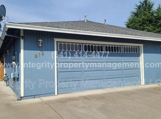 515 Primrose Dr, Central Pt, OR 97502